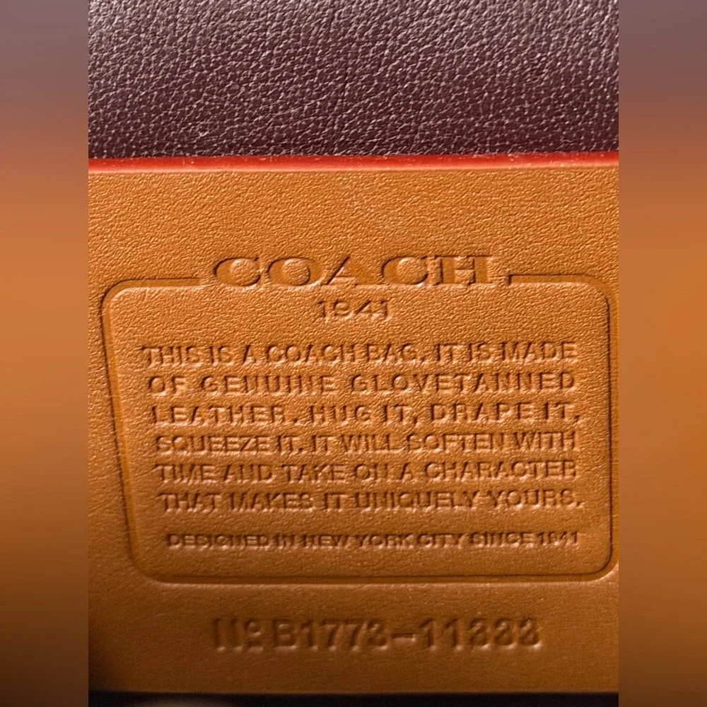 Coach X NASA 1941 Space Rocket Kisslock Frame Bag - Picture 13 of 13